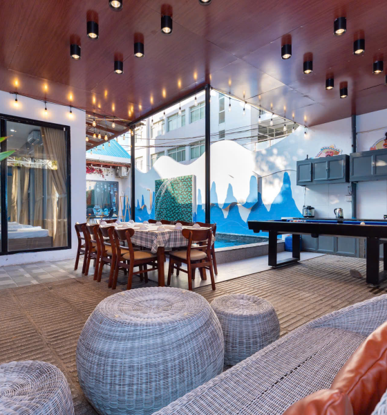 Villa 13 Nguyễn Hiền Đi Bộ Ra Biển