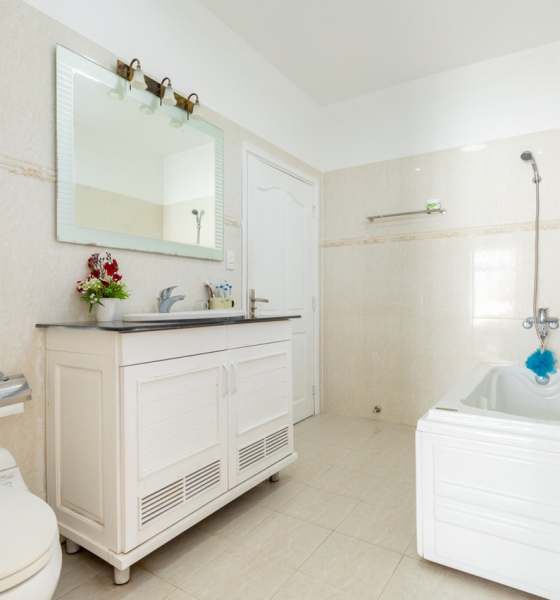 Villa 69 Trần Phú View Biển Sát Biển