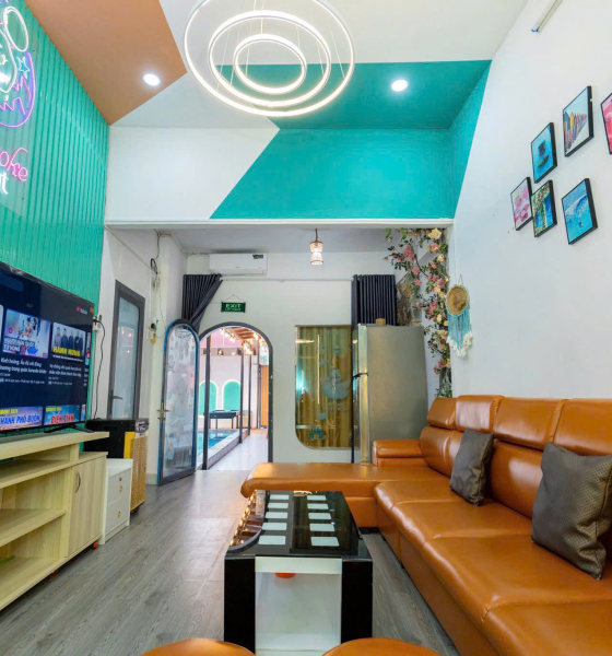 Villa 13 Nguyễn Hiền Đi Bộ Ra Biển