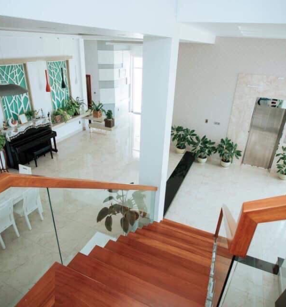 10 Nguyễn Hữu Tiến