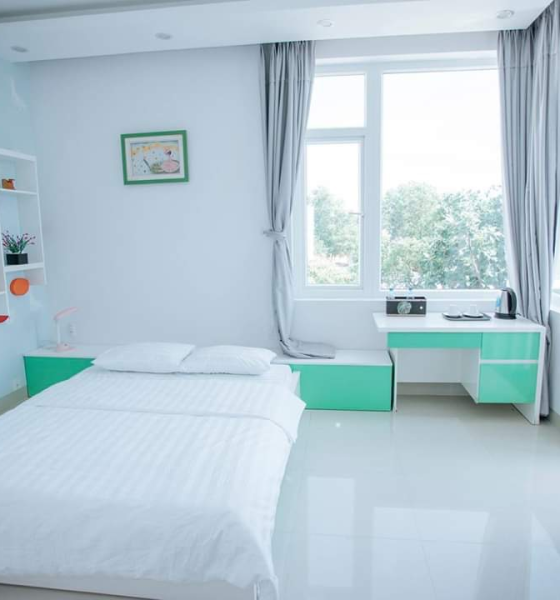 10 Nguyễn Hữu Tiến