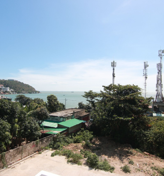 Villa 160/15 Trần Phú - Bãi Dâu - View Biển - Đi Bộ Ra Biển