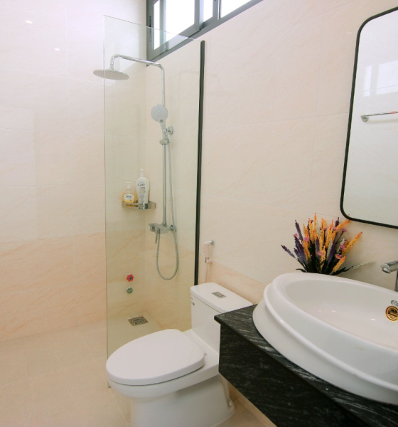Villa 160/15 Trần Phú - Bãi Dâu - View Biển - Đi Bộ Ra Biển