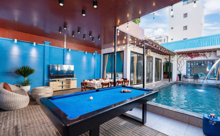 Villa 13 Nguyễn Hiền Đi Bộ Ra Biển