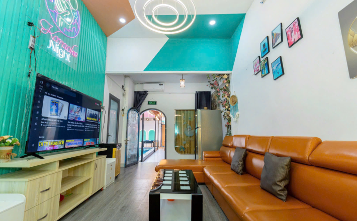 Villa 13 Nguyễn Hiền Đi Bộ Ra Biển