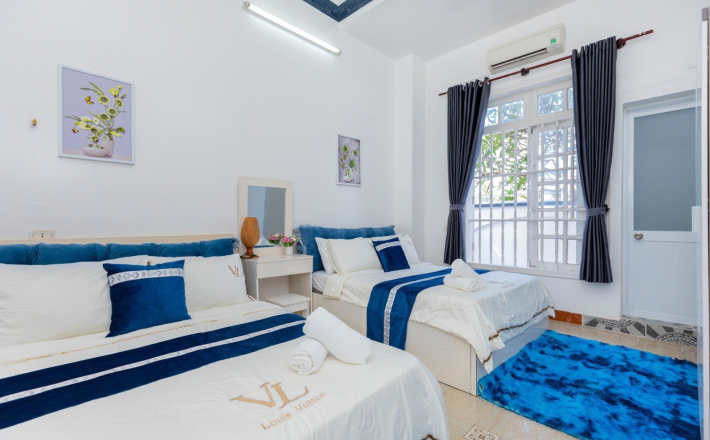 Amy Villa 7 Đi Bộ Ra Biển Bãi Sau Thùy Vân