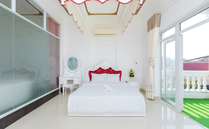 Số 5 Lạc Long Quân