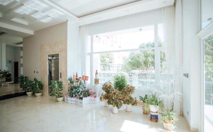 10 Nguyễn Hữu Tiến