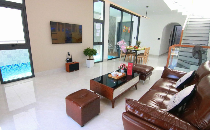 Villa 160/15 Trần Phú - Bãi Dâu - View Biển - Đi Bộ Ra Biển
