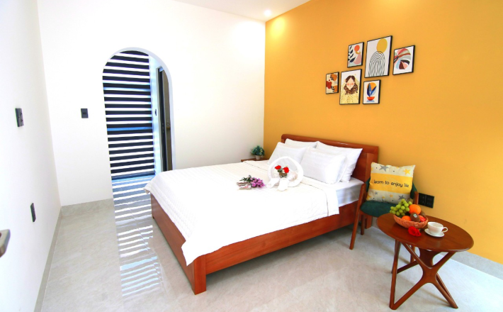 Villa 160/15 Trần Phú - Bãi Dâu - View Biển - Đi Bộ Ra Biển