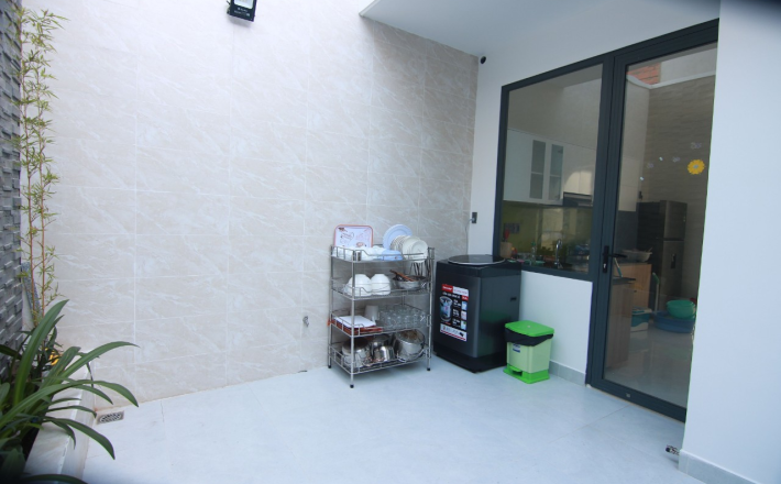 Villa 160/15 Trần Phú - Bãi Dâu - View Biển - Đi Bộ Ra Biển