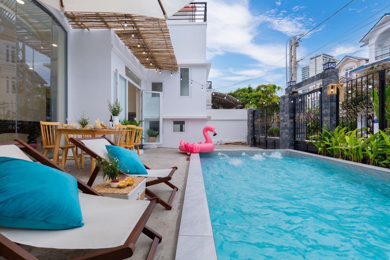C8 Villa Hồ Bơi Vũng Tàu Gần Biển, Hồ Bơi Đẹp