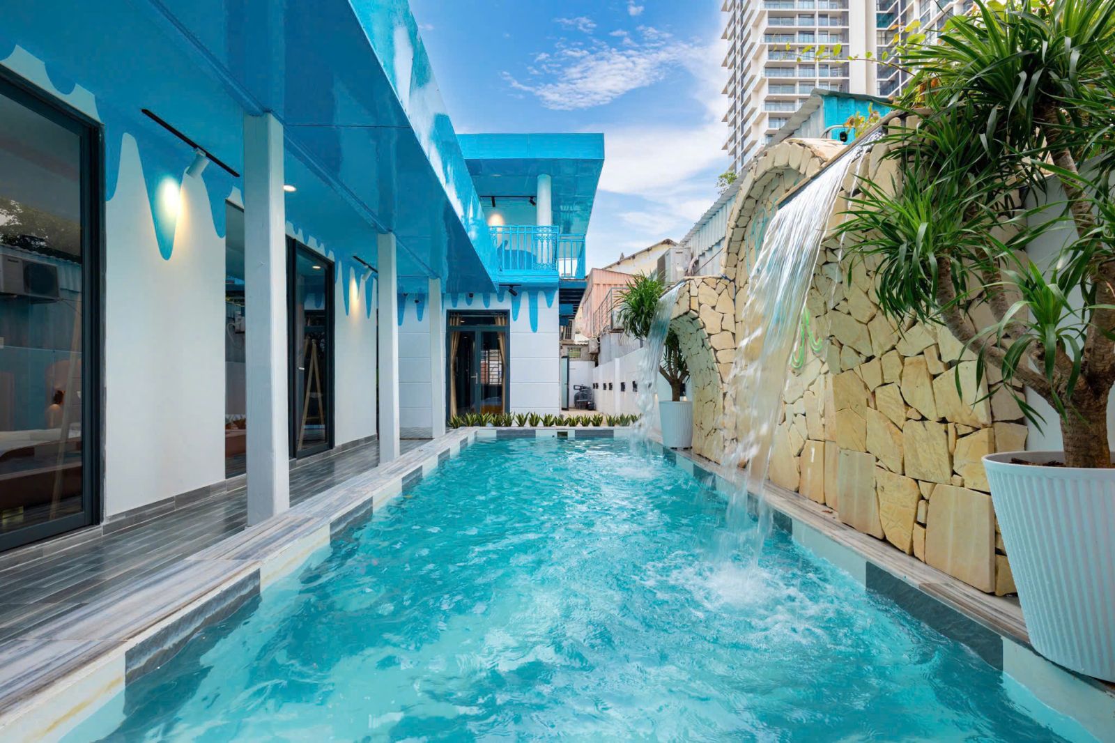 8A2 Đi Bộ Ra Bãi Tắm Thùy Vân hồ bơi 30 m2 