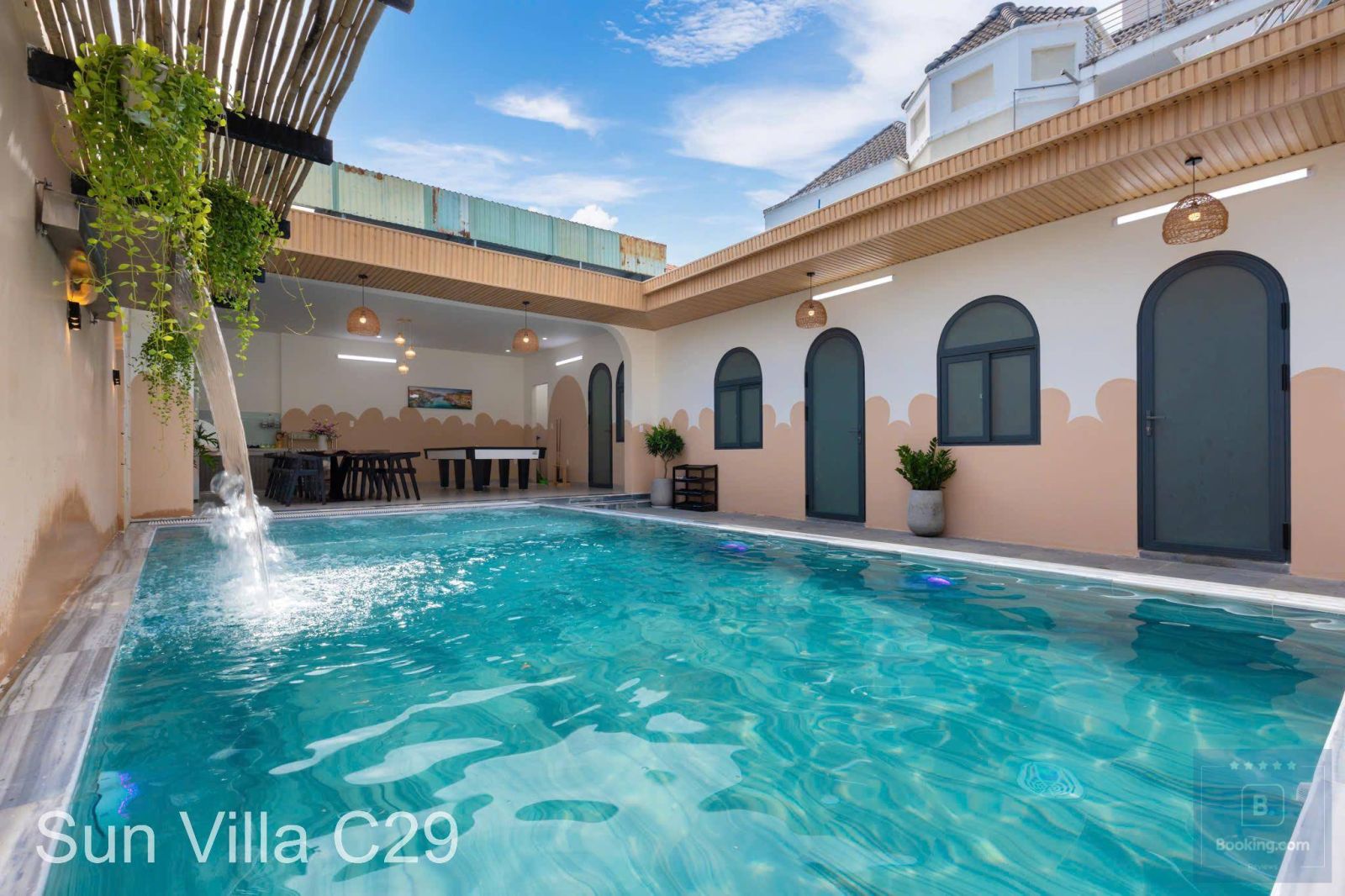 C29 Trệt Không Lầu Villa Hồ Bơi Vũng Tàu, hồ bơi to