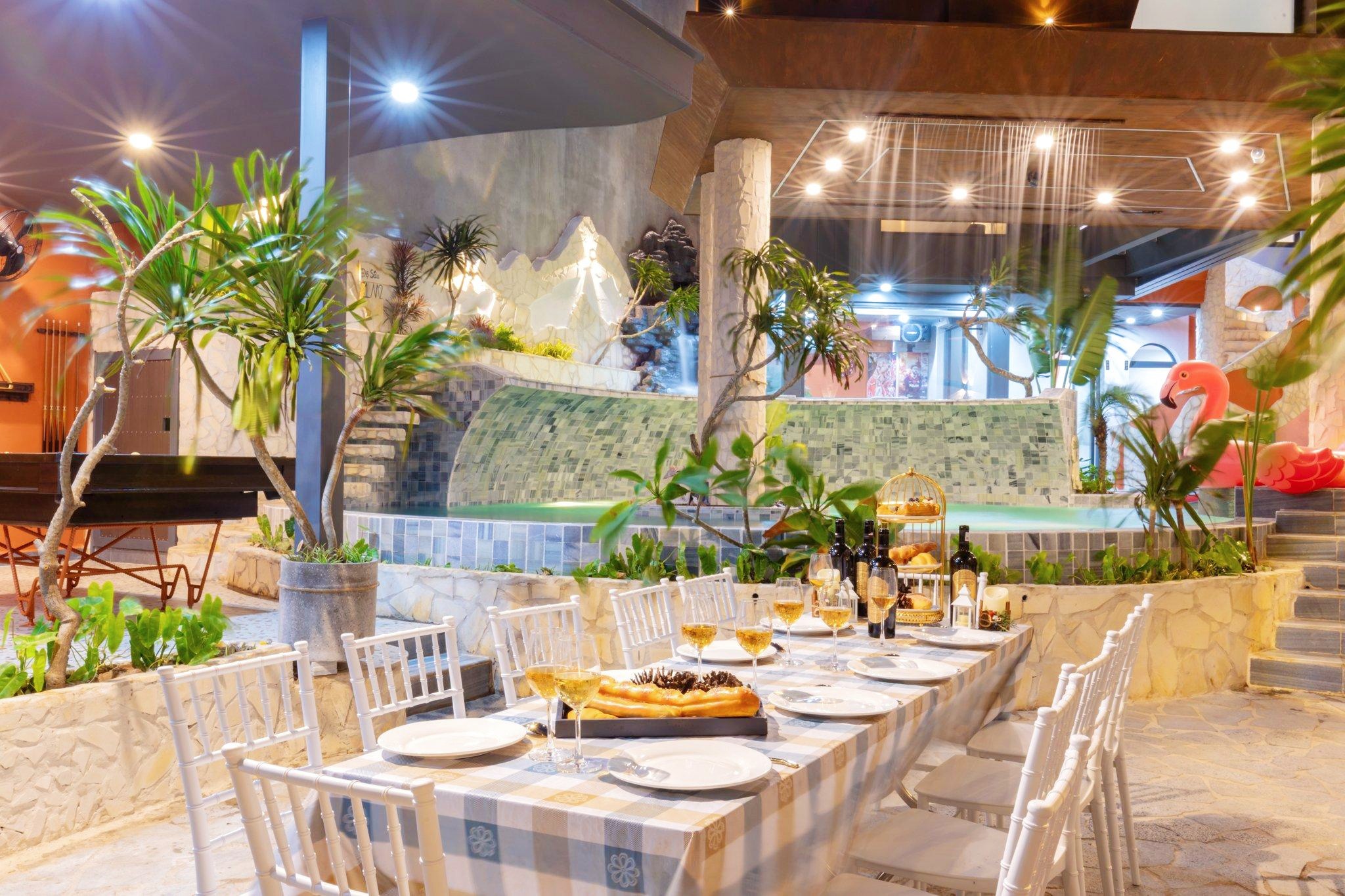 Studio Villa 33C Phan Huy Ích tiệc BBQ buổi tối